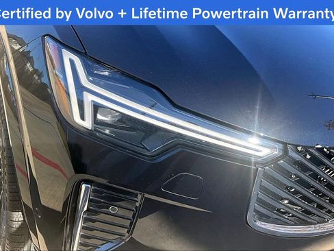 Used 2025 Volvo XC90 B6 Plus AWD/4WD image 42
