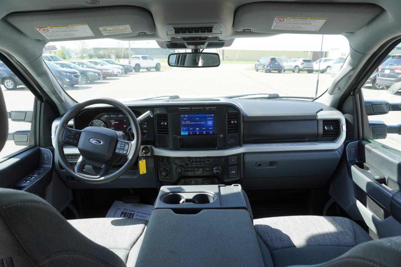 Used 2023 Ford F250 XLT w/ FX4 Off-Road Package AWD/4WD image 10