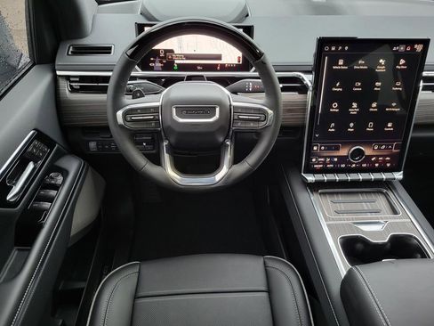 New 2025 GMC Sierra EV Denali image 6