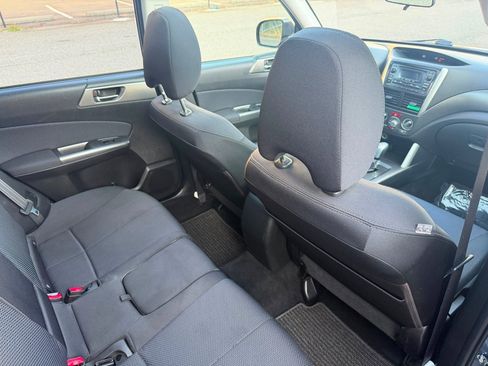 Used 2012 Subaru Forester 2.5X Premium AWD/4WD image 13
