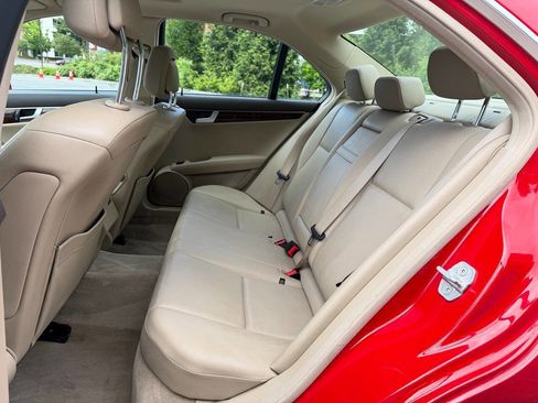 Used 2013 Mercedes-Benz C 300 4MATIC Sedan image 35