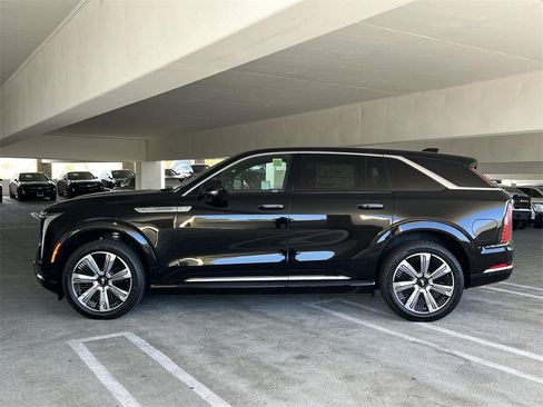 New 2026 Cadillac Escalade IQ Luxury 1 image 7