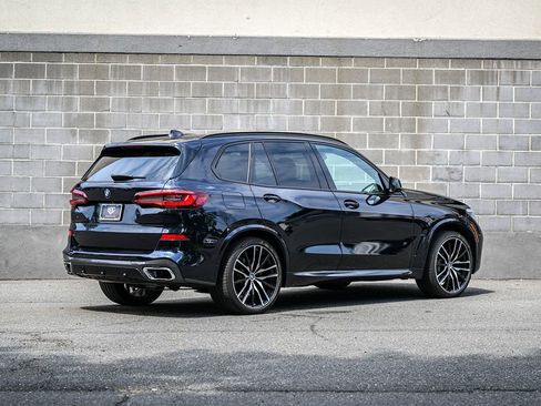 Used 2020 BMW X5 xDrive40i w/ M Sport Package AWD/4WD image 3