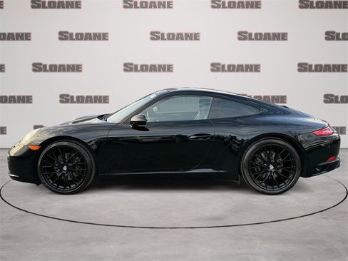 Used 2017 Porsche 911 Carrera image 2