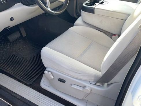 Used 2009 Chevrolet Silverado 1500 LT w/ Power Pack Plus image 7