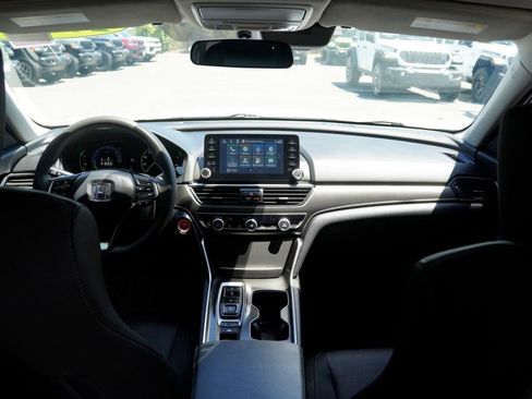 Used 2021 Honda Accord Hybrid image 23