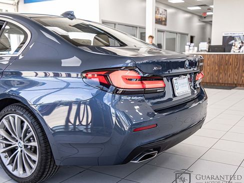Used 2023 BMW 540i xDrive AWD/4WD image 12