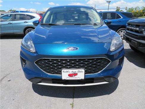 Used 2020 Ford Escape SE image 18