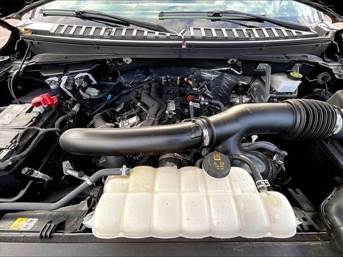 Used 2024 Ford Expedition Max Limited image 9