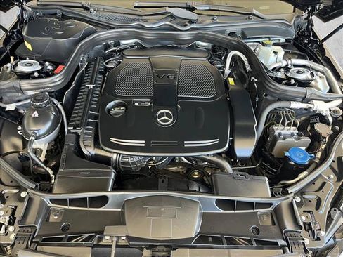 Used 2014 Mercedes-Benz E 350 Sedan image 24
