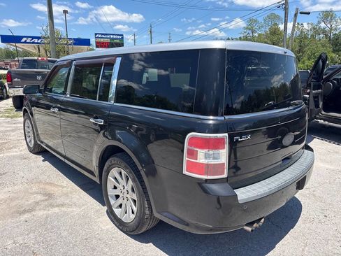 Used 2011 Ford Flex SEL w/ Rapid Spec Order Code FWD image 6