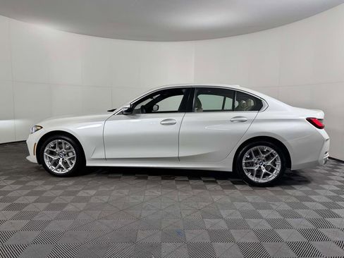 Used 2025 BMW 330i xDrive 330i xDrive w/ Premium Package image 11