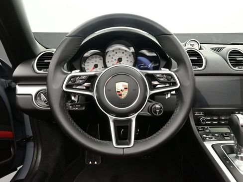Certified 2025 Porsche 718 Boxster S RWD image 7