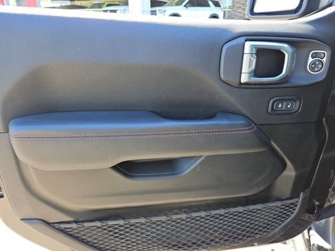 Used 2020 Jeep Wrangler Unlimited Rubicon AWD/4WD image 9