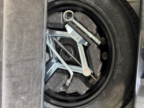 Used 2024 Subaru Crosstrek 2.0i image 20