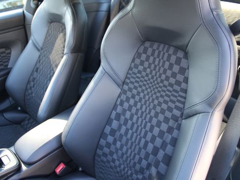 New 2026 Porsche 911 Carrera image 4