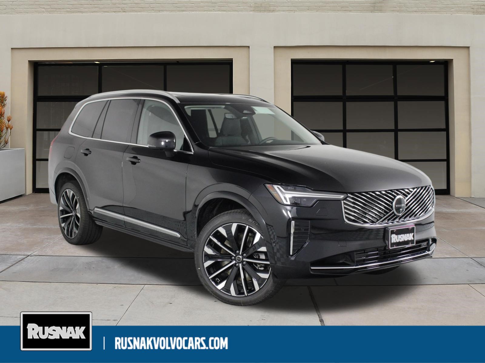 New 2026 Volvo XC90 T8 Plus AWD/4WD image 1
