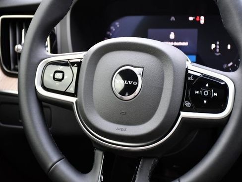 New 2026 Volvo XC60 B5 Plus w/ Protection Package Premier AWD/4WD image 21