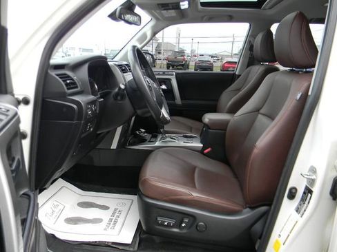 Used 2023 Toyota 4Runner Limited AWD/4WD image 20