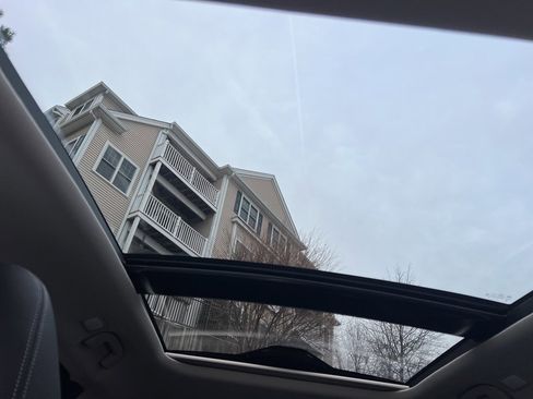 Used 2022 INFINITI QX50 Luxe image 22