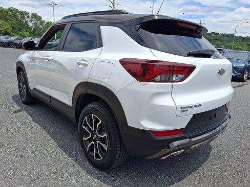 Used 2021 Chevrolet TrailBlazer ACTIV w/ Sun and Liftgate Package AWD/4WD image 5