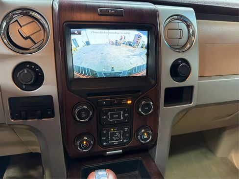 Used 2014 Ford F150 King Ranch w/ King Ranch Luxury Package image 22