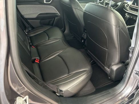 Used 2024 Jeep Compass Latitude AWD/4WD image 17