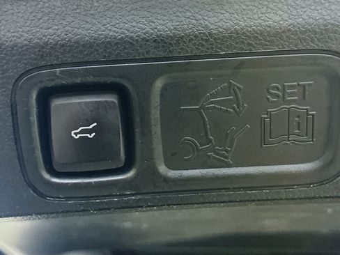 Used 2019 Lincoln Navigator L Reserve image 33