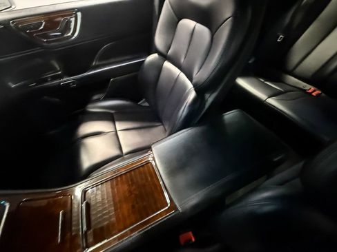 Used 2019 Lincoln Continental Premiere image 83