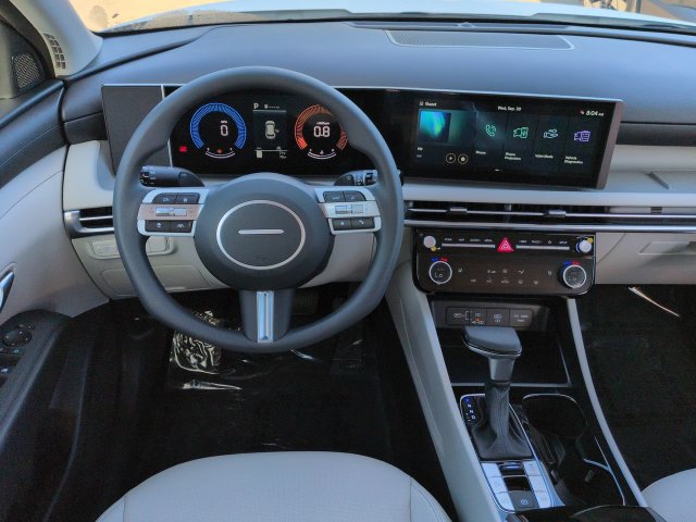 New 2026 Hyundai Tucson SEL Plus FWD image 14