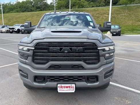 New 2026 RAM 2500 Laramie AWD/4WD image 10