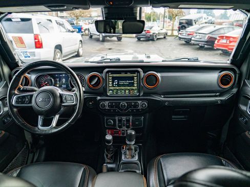 Used 2021 Jeep Gladiator Mojave AWD/4WD image 21