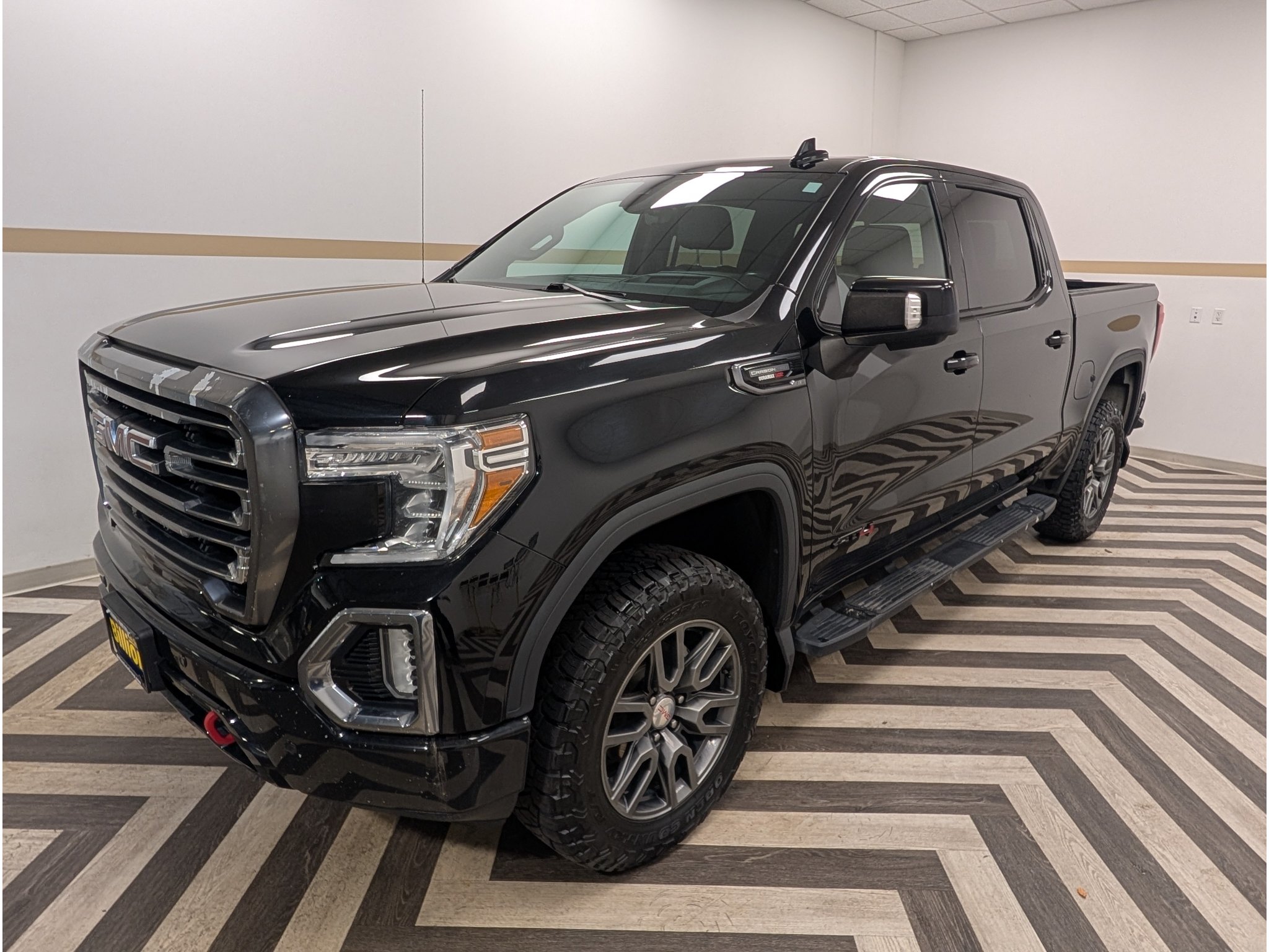 Used 2020 GMC Sierra 1500 AT4 w/ AT4 Premium Package AWD/4WD image 1