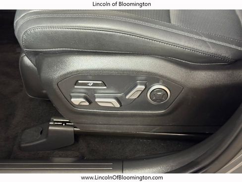 Used 2024 Hyundai Santa Fe Calligraphy AWD/4WD image 19