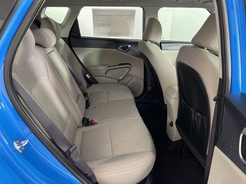 New 2025 Kia Soul EX image 40