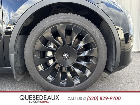 Used 2021 Tesla Model Y Long Range image 20