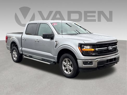 Used 2025 Ford F150 XLT w/ Equipment Group 301A Standard AWD/4WD image 7