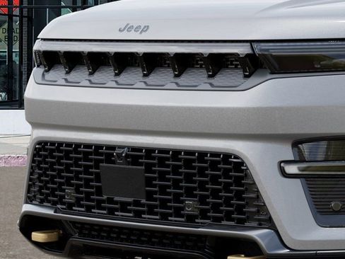New 2026 Jeep Grand Wagoneer 4WD image 11