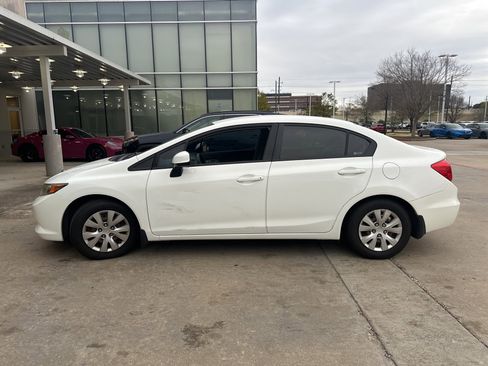 Used 2012 Honda Civic LX image 8