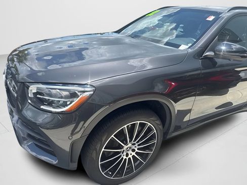 Used 2022 Mercedes-Benz GLC 300 4MATIC image 14