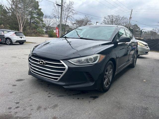 Used 2017 Hyundai Elantra SE FWD image 3