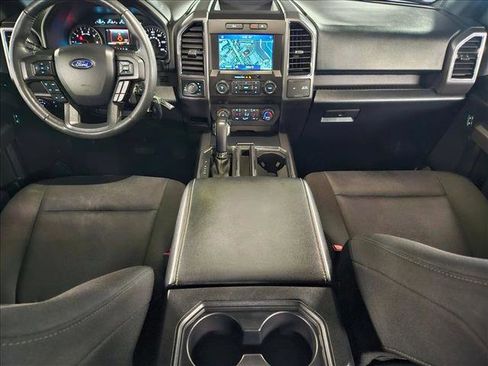 Used 2020 Ford F150 XLT w/ Equipment Group 302A Luxury AWD/4WD image 17
