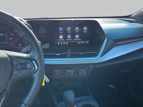 Used 2026 Chevrolet Trax RS w/ Sunroof Package FWD image 7