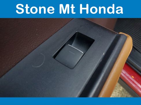 Used 2021 Toyota Highlander Platinum image 16