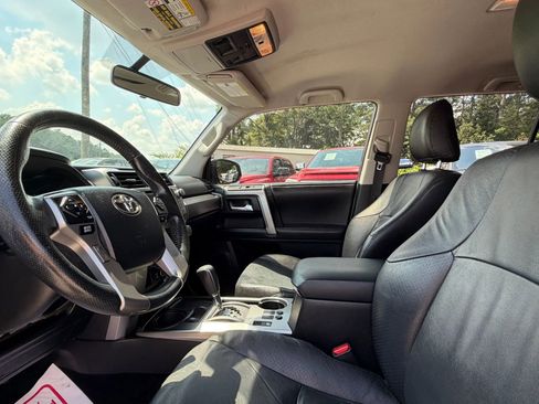 Used 2014 Toyota 4Runner SR5 RWD image 16