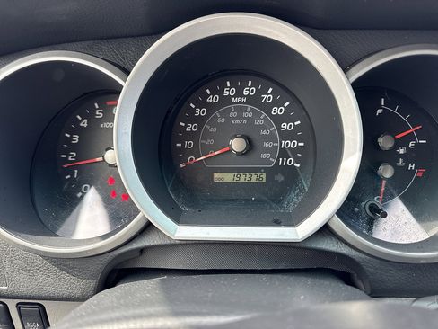 Used 2008 Toyota 4Runner Sport image 12