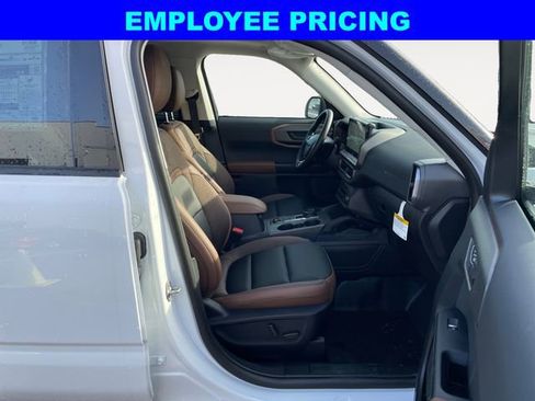 New 2025 Ford Bronco Sport Outer Banks w/ Sasquatch Outer Banks Package AWD/4WD image 15