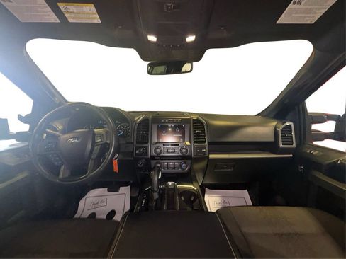Used 2018 Ford F150 XLT w/ Equipment Group 302A Luxury AWD/4WD image 34