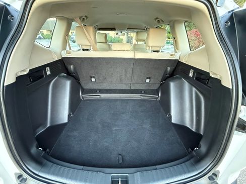 Used 2019 Honda CR-V LX image 13