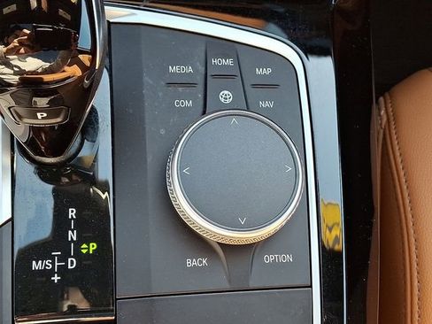 Used 2023 BMW X3 xDrive30i w/ Premium Package image 16